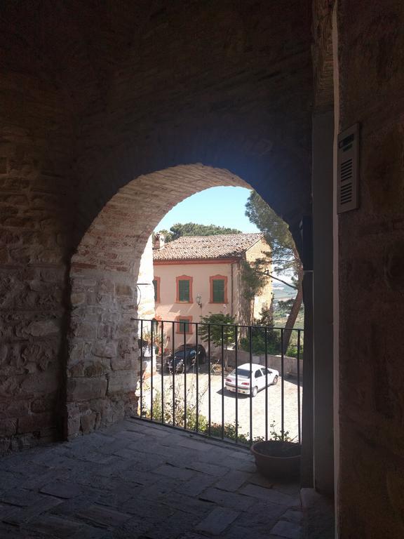 Casa Ghibellina Castelbellino Exterior foto